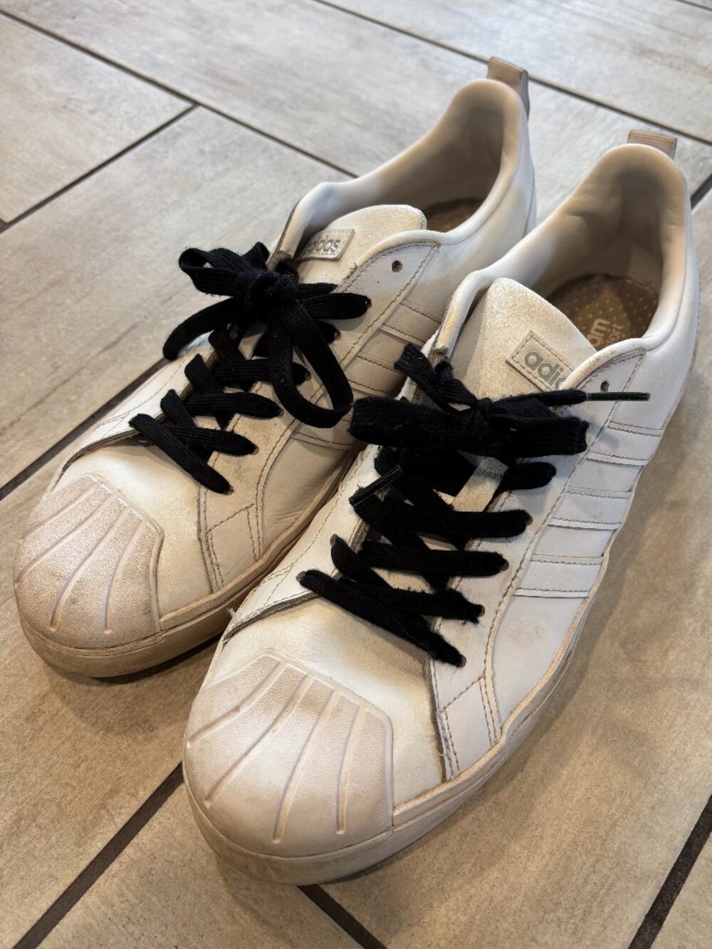 adidas Streetcheck Cloudfoam White Shell Toe Sneakers Men’s 10.5
